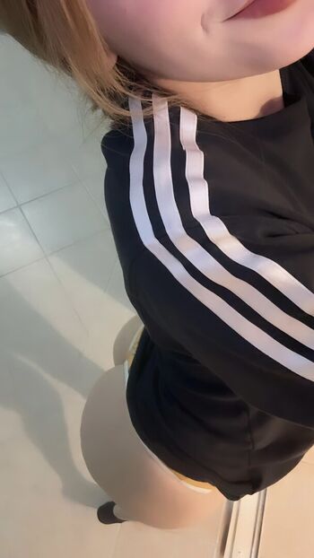 Thinkvaleria leaked private photo uncensored HD quality