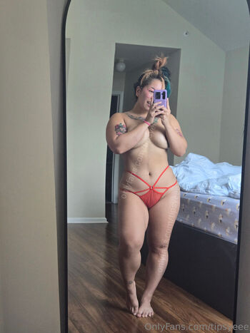 Tipsyeee  page leaked private photo uncensored HD quality