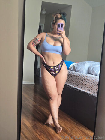 Tipsyeee leaked private photo uncensored HD quality