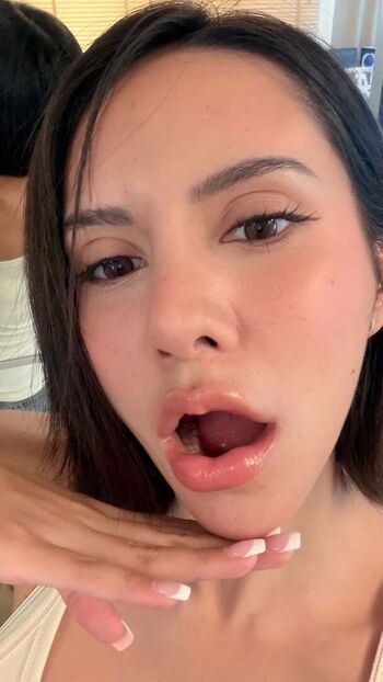 Urbabyjasmin page leaked private photo uncensored HD quality