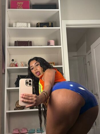 Vale loveeee leaked private photo uncensored HD quality