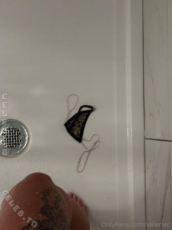 Valerie cossette  page leaked private photo uncensored HD quality