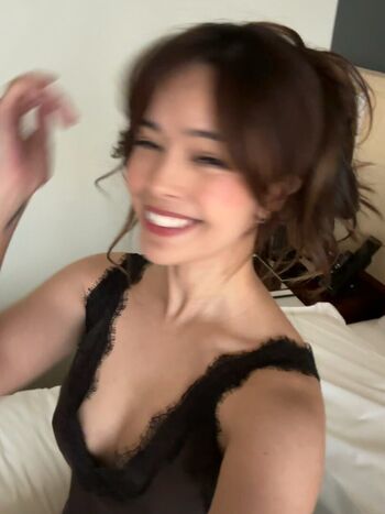 Valkyrae  page leaked private photo uncensored HD quality