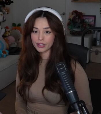 Valkyrae  page leaked private photo uncensored HD quality