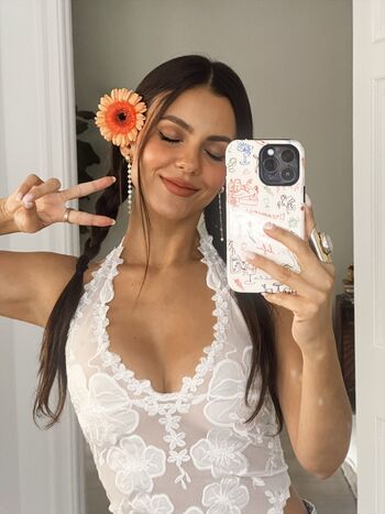 Victoria justice  page leaked private photo uncensored HD quality