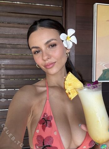 Victoria justice  page leaked private photo uncensored HD quality