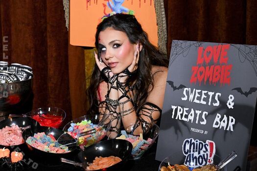 Victoria justice  page leaked private photo uncensored HD quality