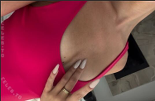 Viktoriakpa leaked private photo uncensored HD quality