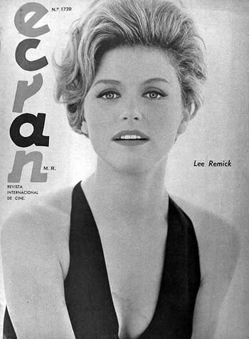 Vintage sexy celebs page leaked private photo uncensored HD quality
