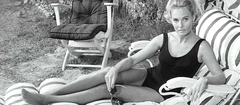 Vintage sexy celebs page leaked private photo uncensored HD quality