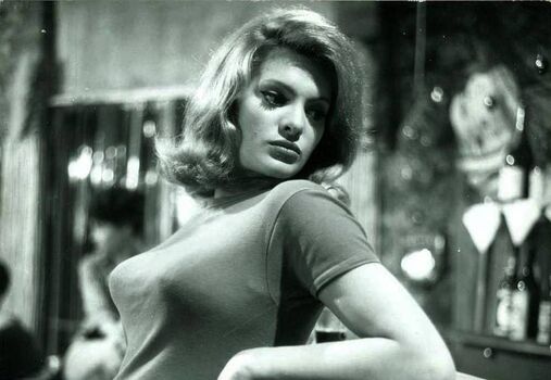 Vintage starlets page leaked private photo uncensored HD quality