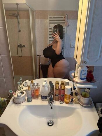 Vvalentinabonetalli leaked private photo uncensored HD quality