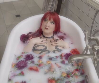 Watchgirlsplay leaked private photo uncensored HD quality