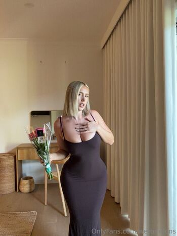 Wettmelons  page leaked private photo uncensored HD quality