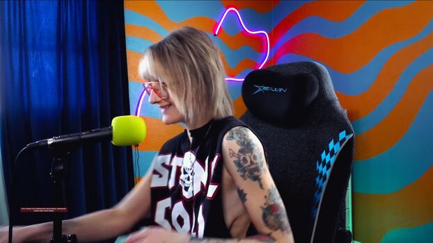 Wheezyblonde page leaked private photo uncensored HD quality
