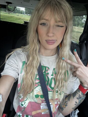 Wheezyblonde page leaked private photo uncensored HD quality