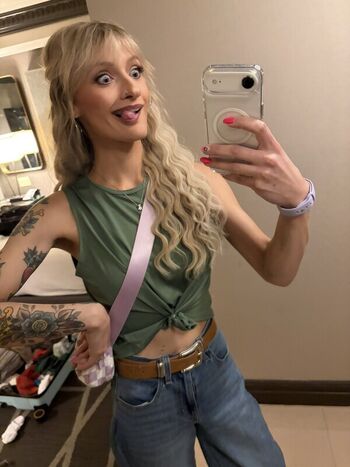 Wheezyblonde page leaked private photo uncensored HD quality