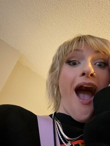 Wheezyblonde leaked private photo uncensored HD quality