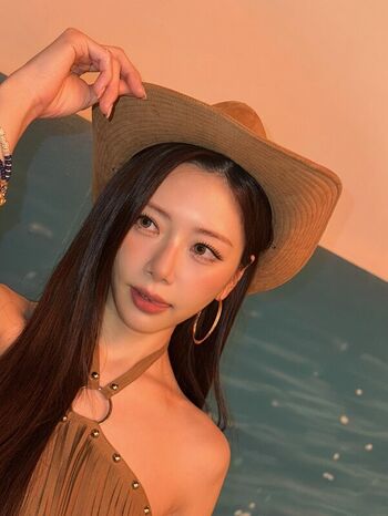 Womenk pop page leaked private photo uncensored HD quality