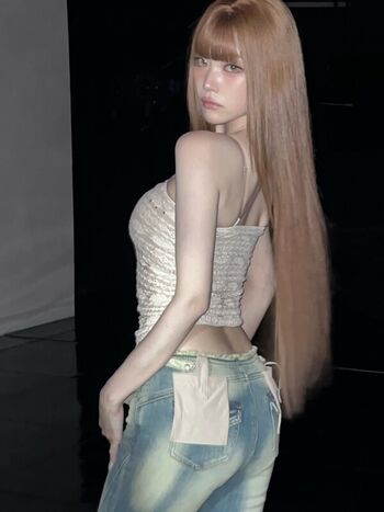 Womenk pop page leaked private photo uncensored HD quality