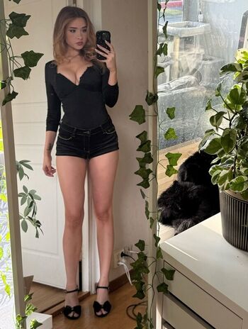 Yaboielina page leaked private photo uncensored HD quality