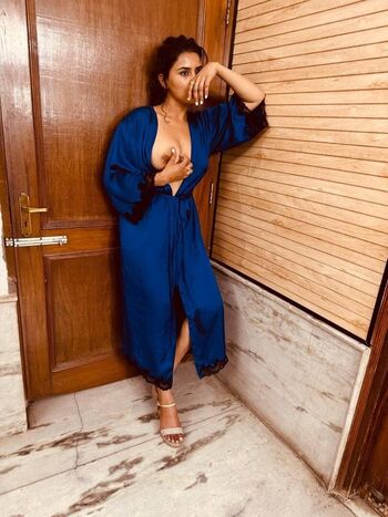 Yajna seni  page leaked private photo uncensored HD quality