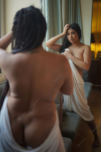 Yajna seni  page leaked private photo uncensored HD quality