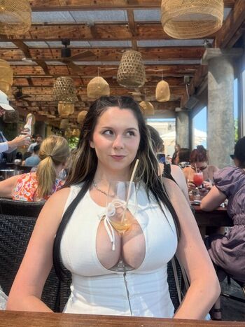 Yellz  page leaked private photo uncensored HD quality