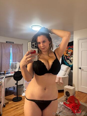 Yellz  page leaked private photo uncensored HD quality