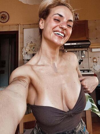 Ygwbt  page leaked private photo uncensored HD quality