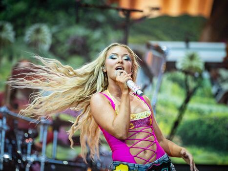 Zara larsson  page leaked private photo uncensored HD quality