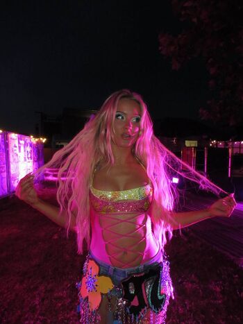 Zara larsson  page leaked private photo uncensored HD quality