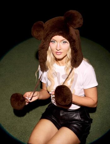 Zara larsson  page leaked private photo uncensored HD quality