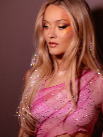 Zara larsson  page leaked private photo uncensored HD quality