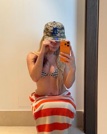 Zara larsson  page leaked private photo uncensored HD quality