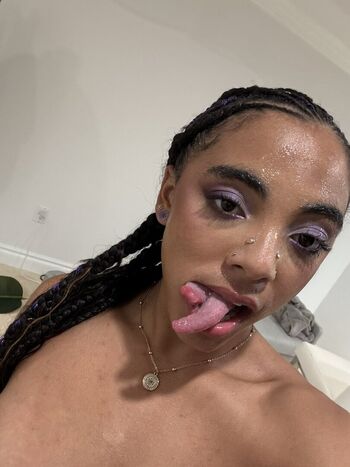 Zerella skies leaked private photo uncensored HD quality