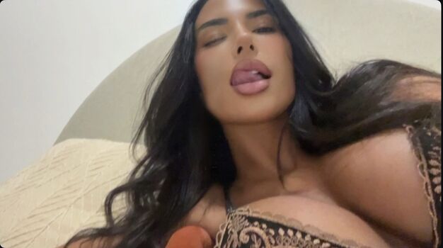 Ziya illust page leaked private photo uncensored HD quality