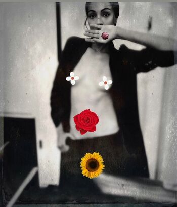 Zoesaldana leaked private photo uncensored HD quality