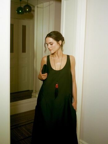 Zoey deutch page leaked private photo uncensored HD quality